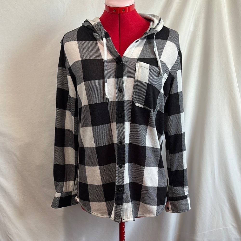 Streetwear Society Black and White Hoodie SM303